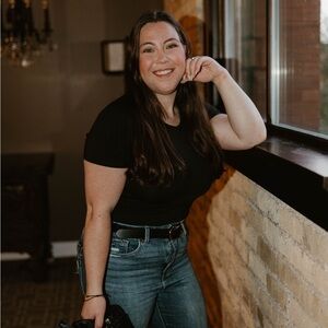 Meet your Posher, Marissa